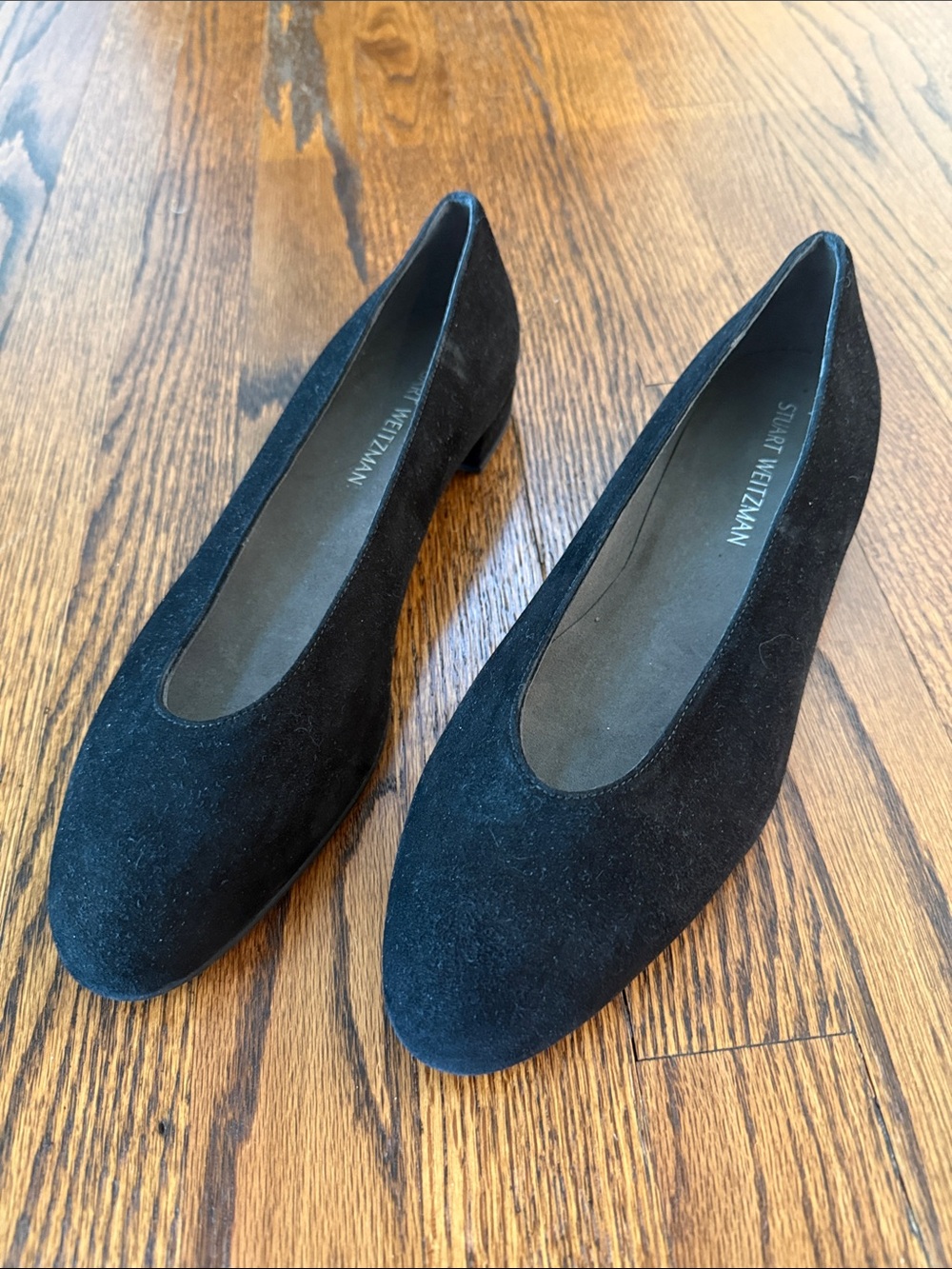 Stuart Weitzman Women’s 11 Black Suede Low Heel Pumps